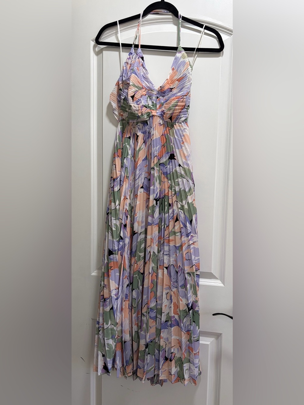 ASTR the Label Blythe Floral Plisse Midi Dress - Size Xs